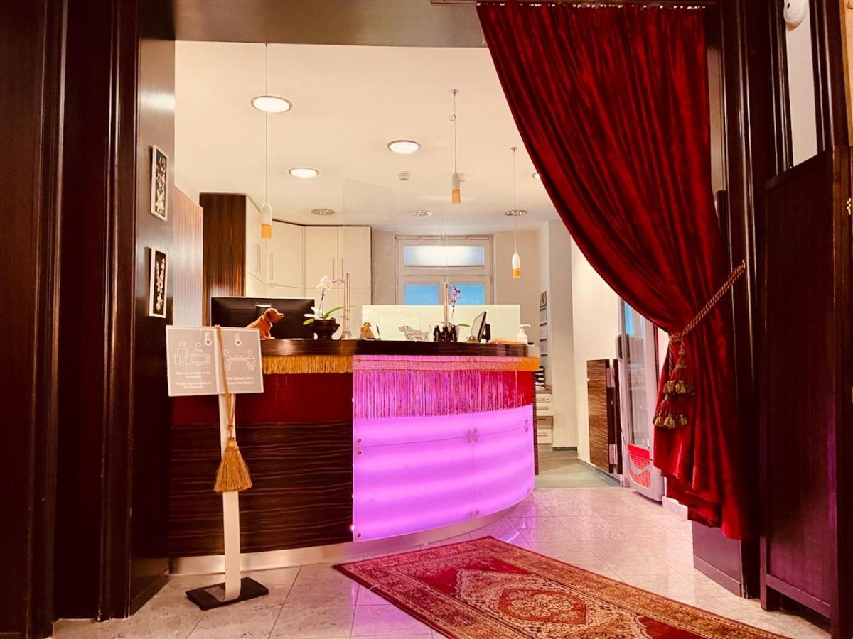 Tante Alma's Mannheimer Hotel 3*