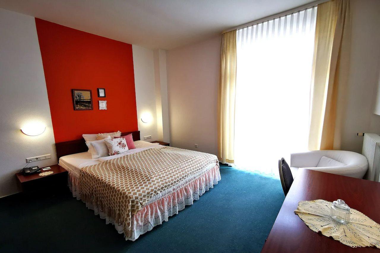 Hotel Tante Alma's Mannheimer